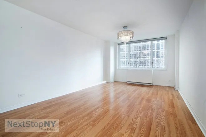 245 East 54th Street #3H, New York, NY 10022