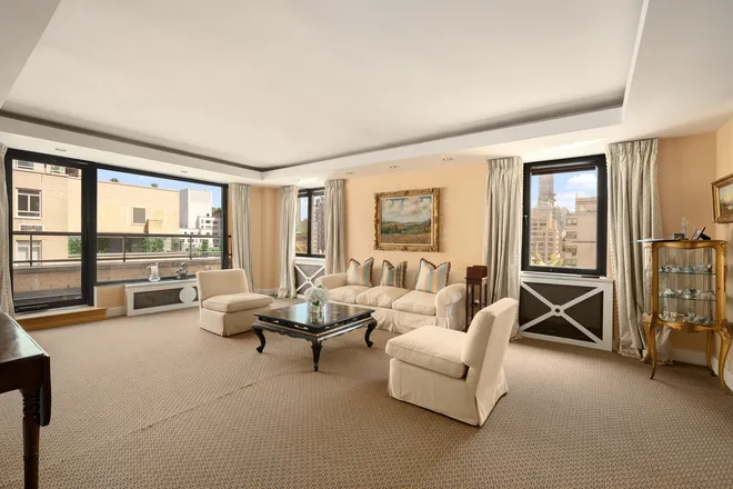 860 5th Avenue #15D, New York, NY 10065