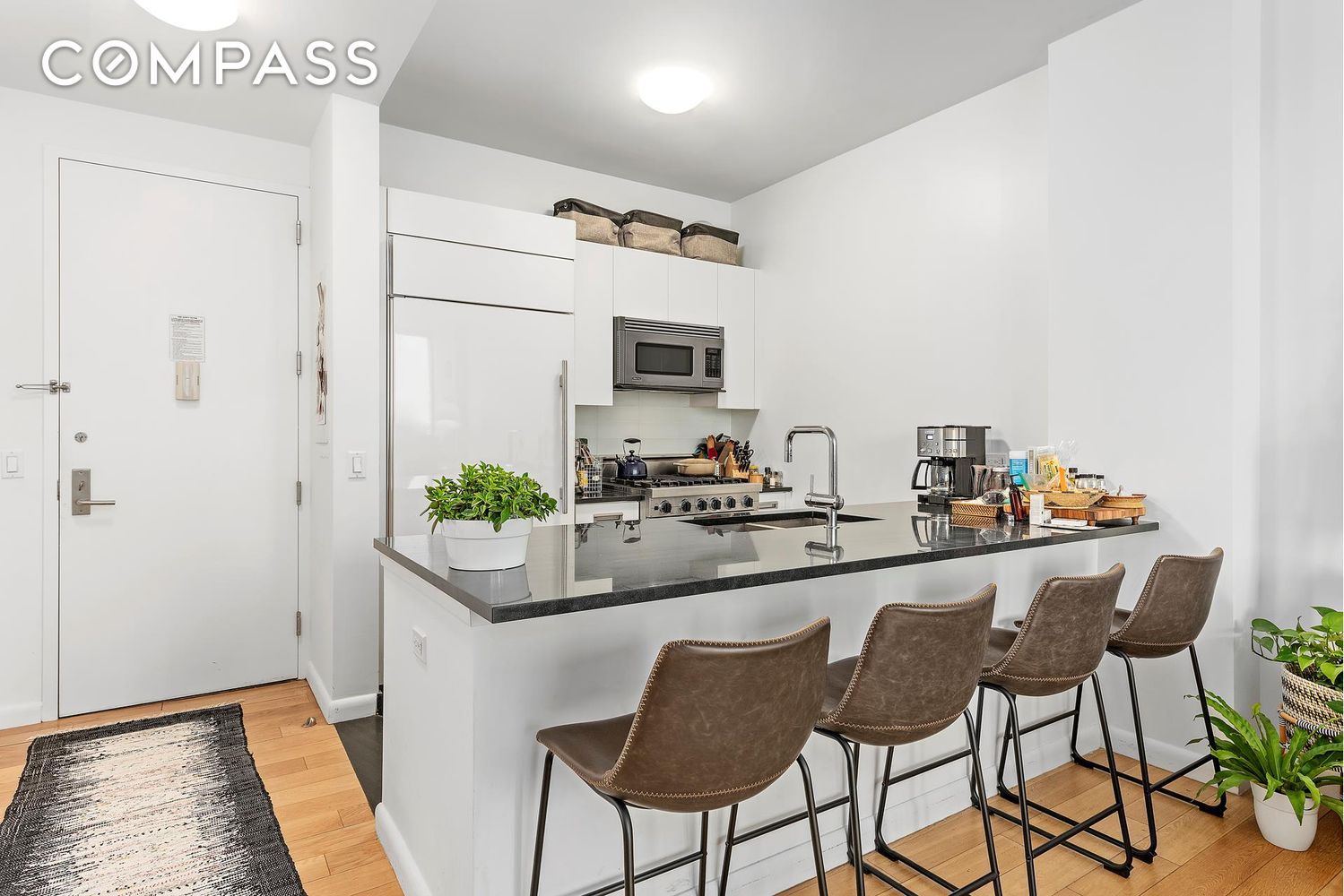 46-30 Center Boulevard #1106, Long Island City, Queens, NY 11109 - Property photo 4 of 16