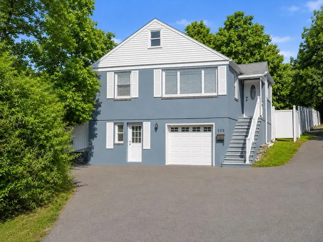 108 COUNTY Road, Tenafly, NJ 07670