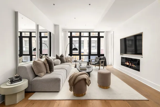 128 West 26th Street #2, New York, NY 10001