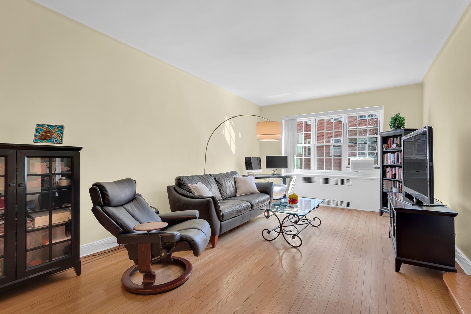 35-25 77th Street #B44, Jackson Heights, Queens, NY 11372 - Property photo 5 of 7