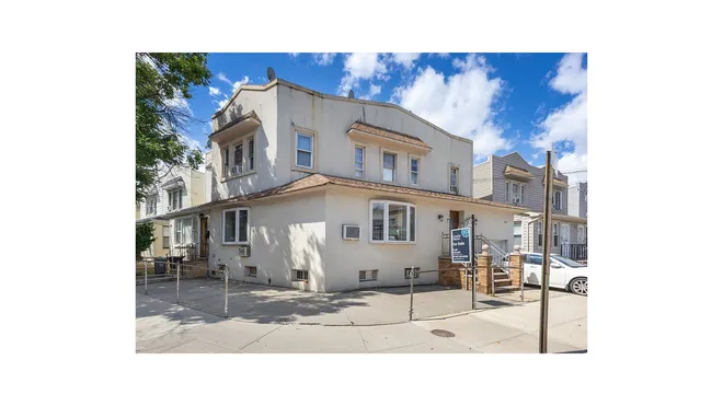 76-22 60th Lane, Glendale, NY 11385