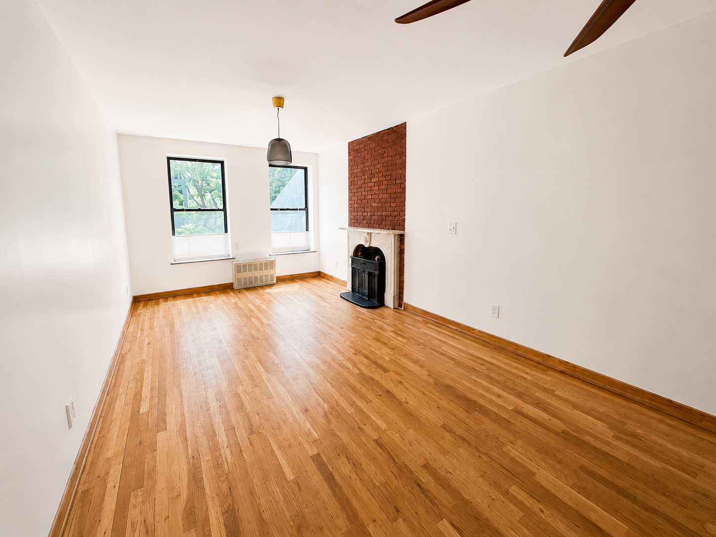 118 Clinton Avenue #2A, Clinton Hill, Brooklyn, NY 11205 - Property photo 3 of 12