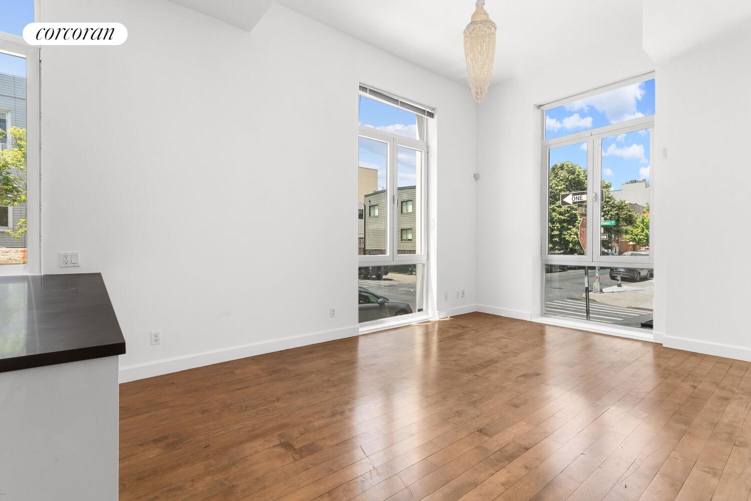 134 POWERS Street #1B, Williamsburg, Brooklyn, NY 11211 - Property photo 3 of 11