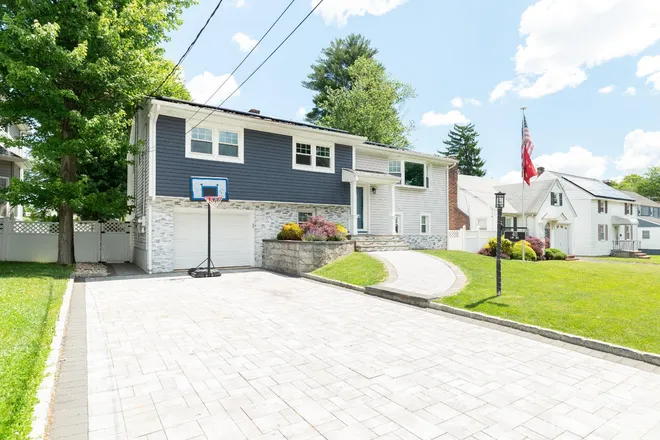 411 Lum Avenue, None, NJ 07083