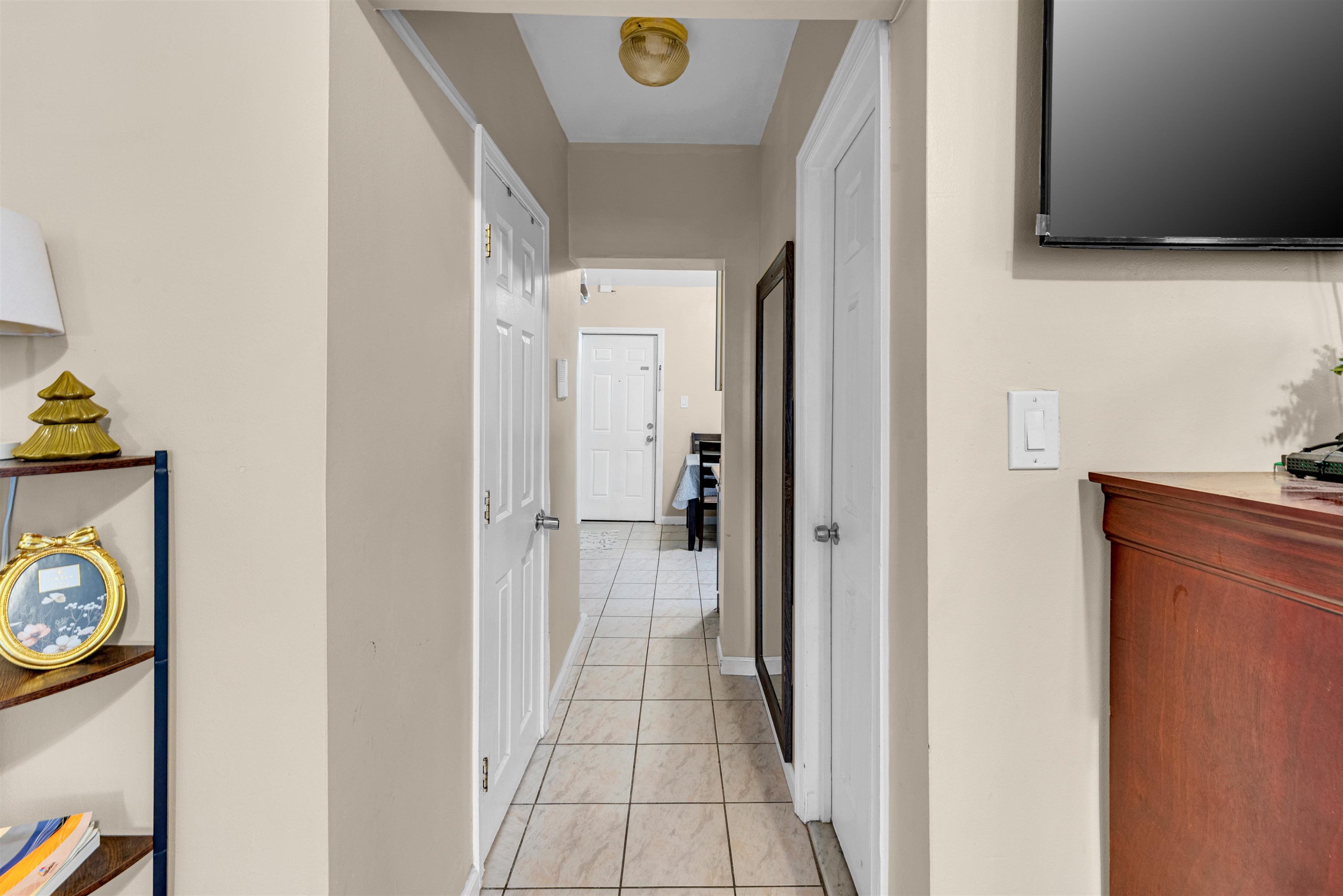 527-529 34th Street, Union City, Union City, NJ 07087 - Property photo 5 of 19