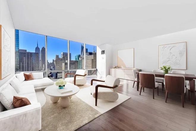 641 5th Avenue #26-F, New York, NY 10022
