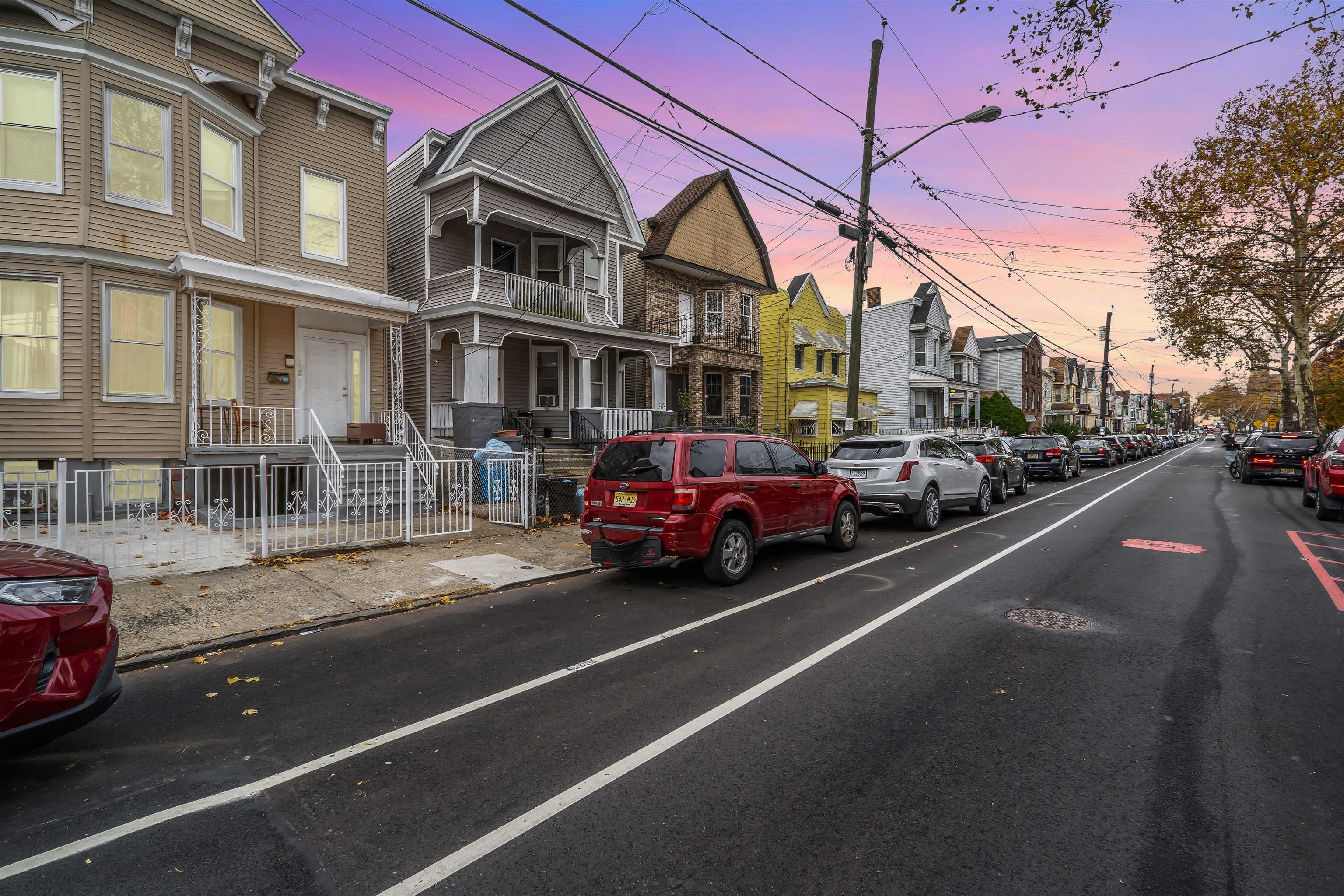 107 BIDWELL Avenue, Jersey City, JC Heights, NJ 07305 - Property photo 4 of 43