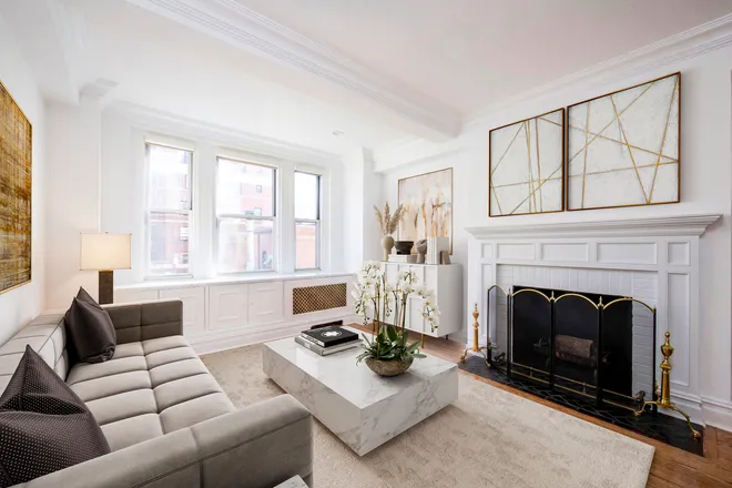 315 East 68th Street #12N, New York, NY 10065