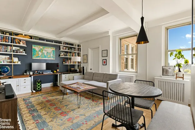 209 LINCOLN Place #8G, Brooklyn, NY 11217