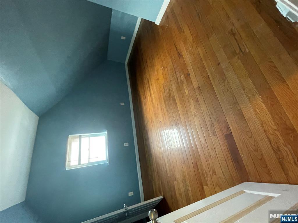 522 Mulberry, Newark City, Newark, NJ 07114 - Property photo 5 of 7