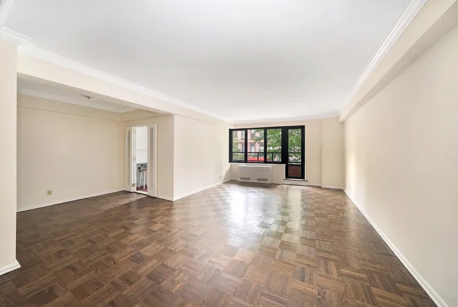 20 East 74th Street #3AD, New York, NY 10021