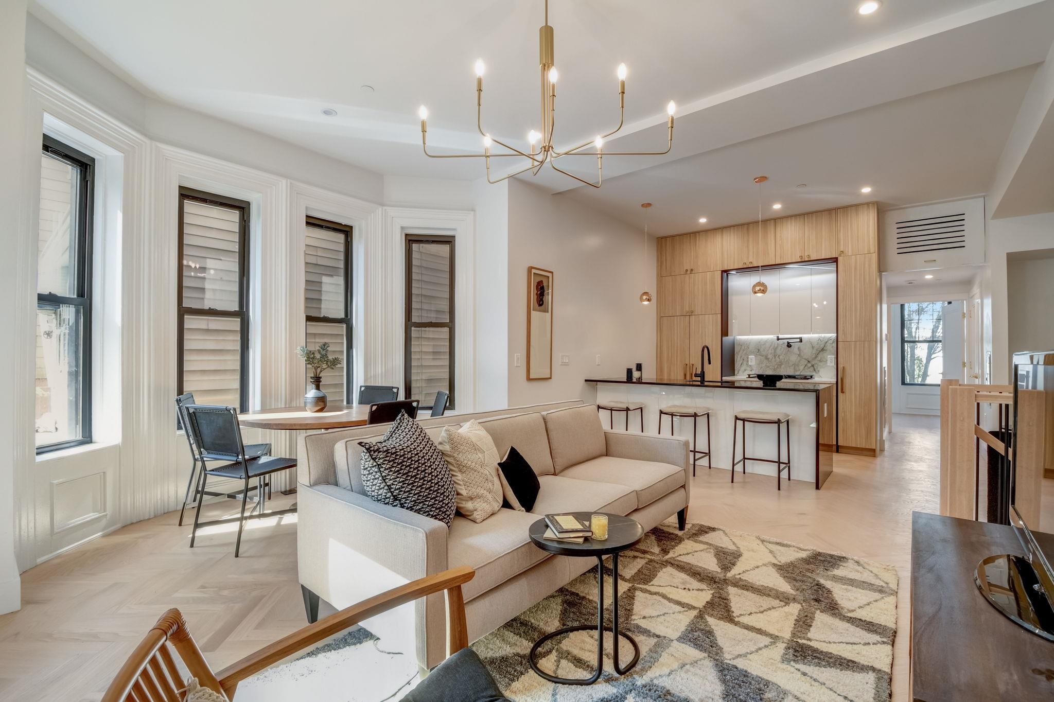 278 PACIFIC Avenue, Jersey City, JC Bergen Lafayette, NJ 07304 - Property photo 4 of 36