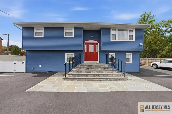 1084 Stelton Road, Stelton Roa, NJ 08854