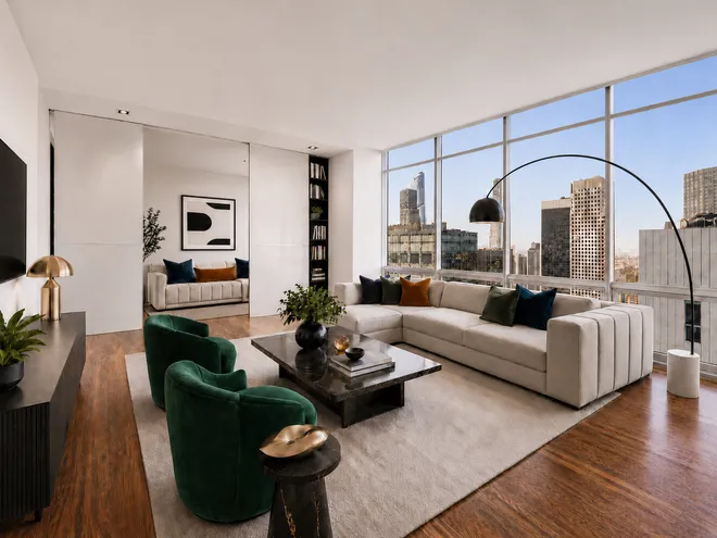 641 5th Avenue #38B, New York, NY 10022