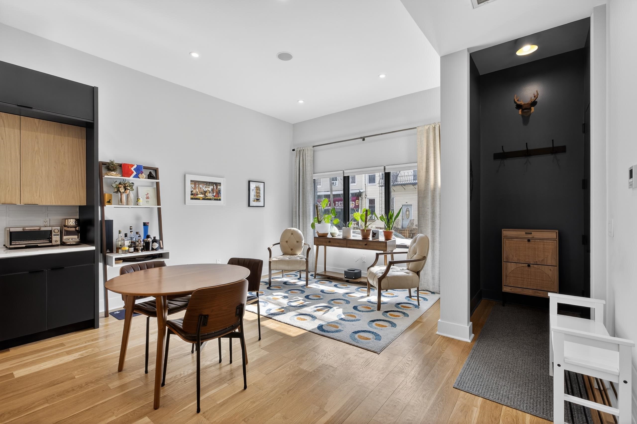 69 HANCOCK Avenue, Jersey City, JC Heights, NJ 07307 - Property photo 4 of 31