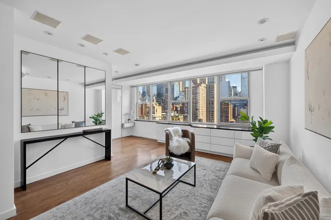 155 East 34th Street #20K, New York, NY 10016