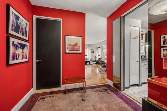 415 East 54th Street #5F, New York, NY 10022