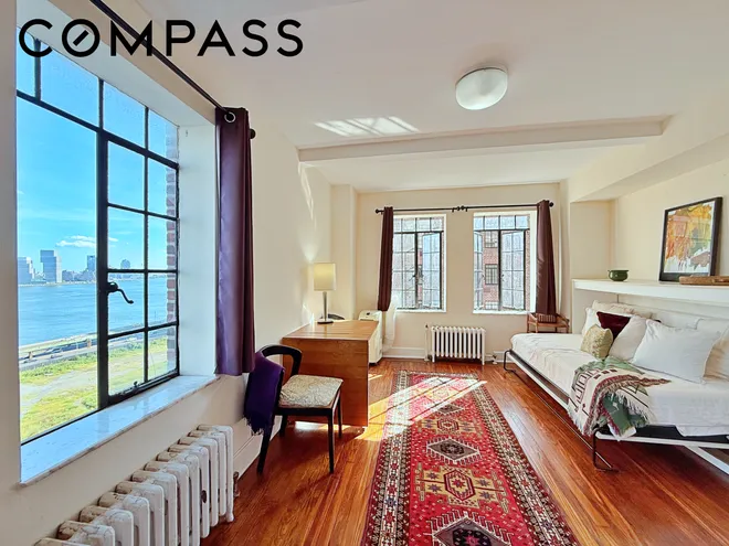 25 Tudor City Place #923, New York, NY 10017