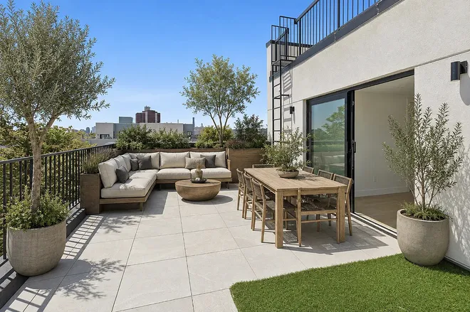 386 KOSCIUSZKO Street #PH, Brooklyn, NY 11221
