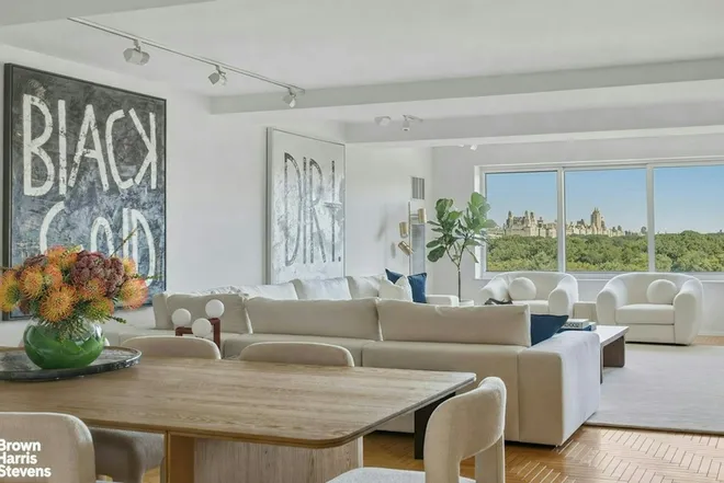 106 CENTRAL Park #11A, New York, NY 10019