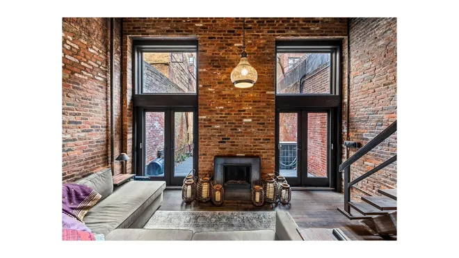 100 West 15th Street #1A, New York, NY 10011