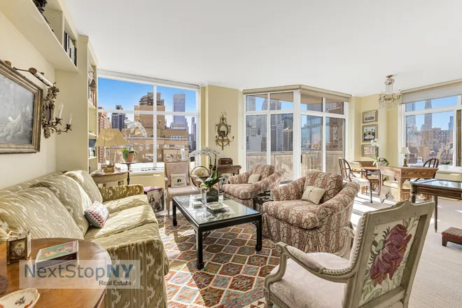 188 East 64th Street #1702, New York, NY 10065