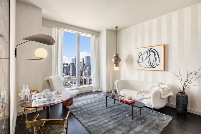 252 South Street #66B, New York, NY 10002