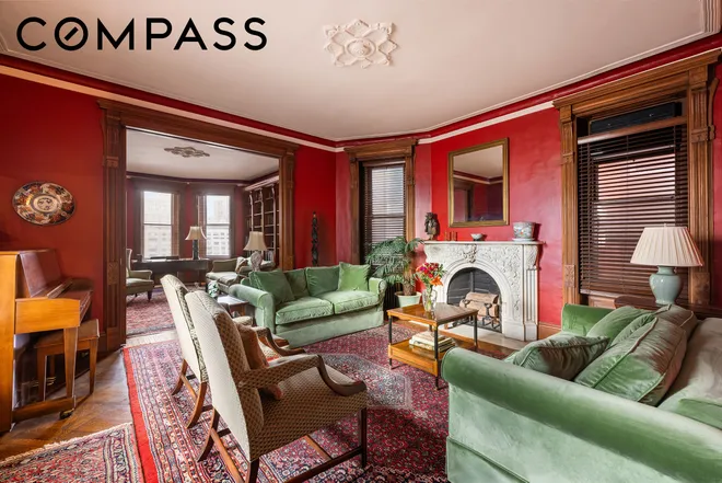34 Gramercy Park #8C, New York, NY 10003