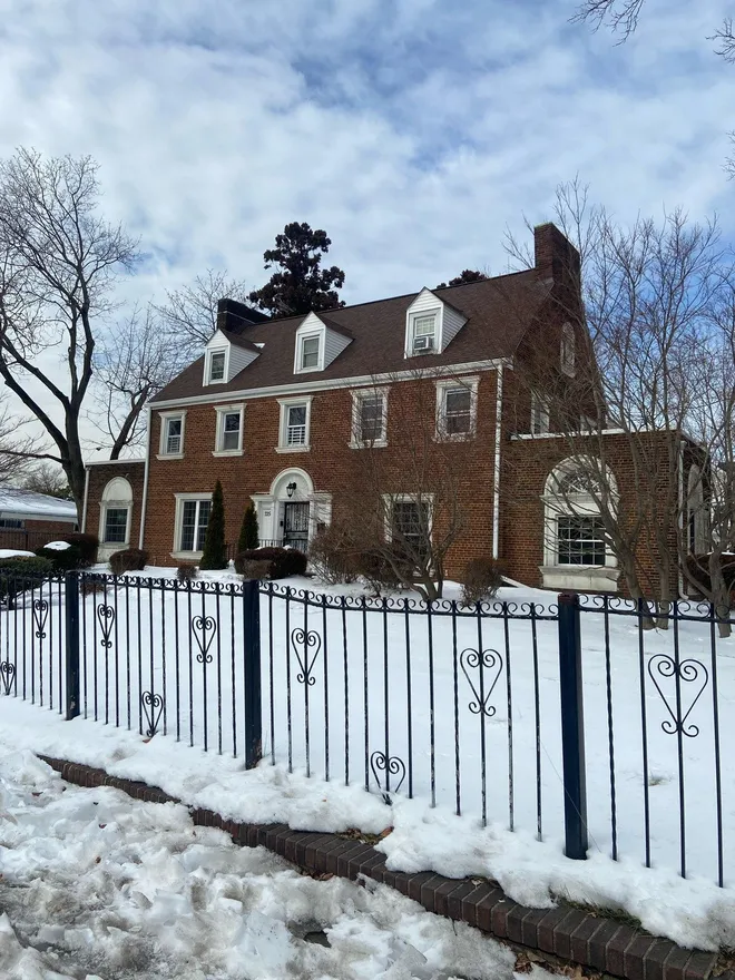 725 ELIZABETH Avenue, Newark, NJ 07112