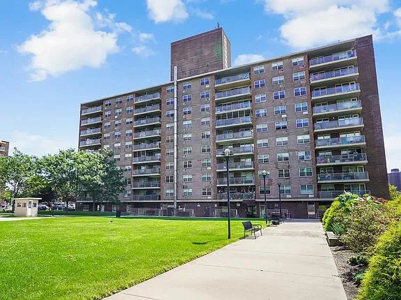 971 JEROME Street #3F, Brooklyn, NY 11207