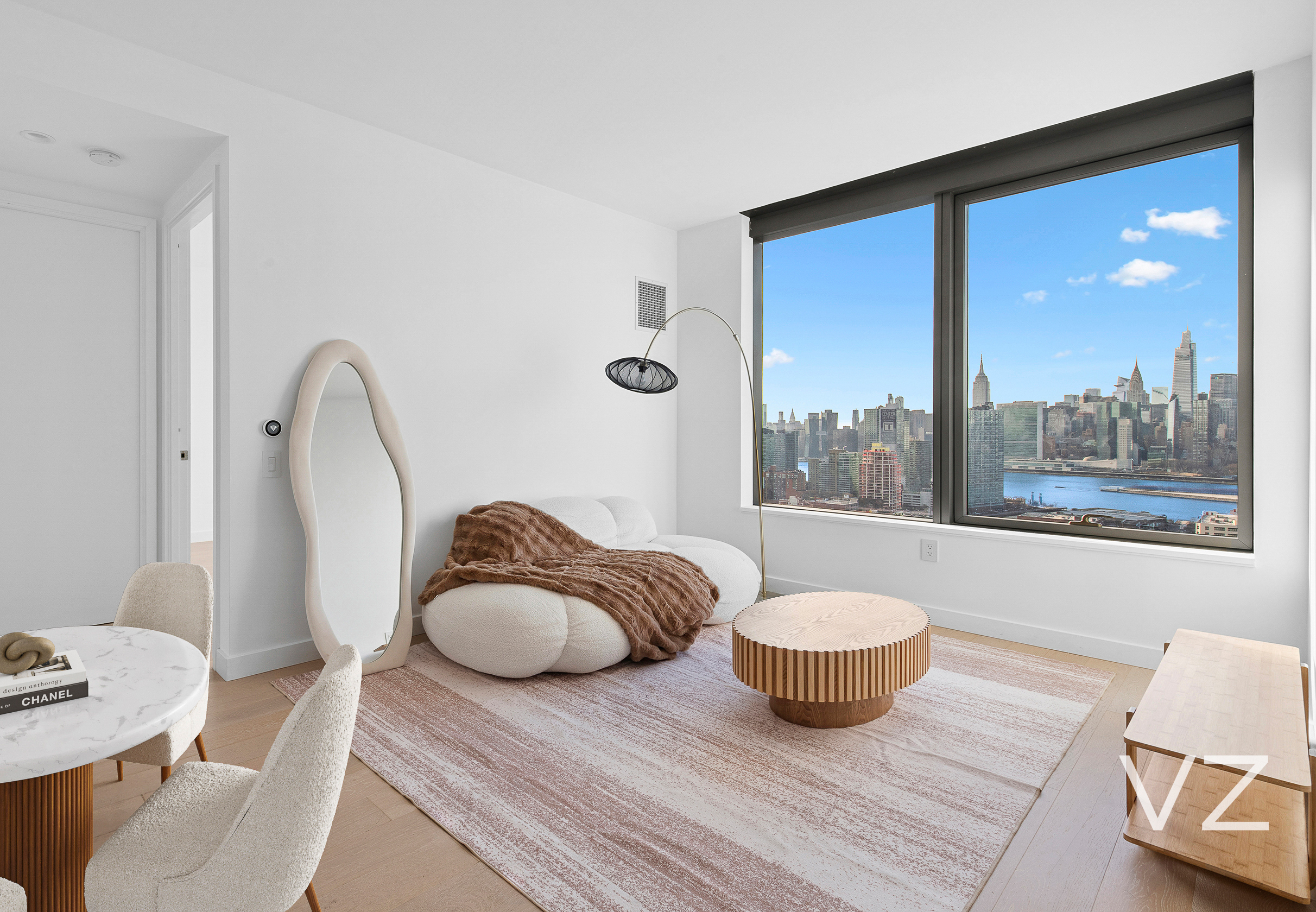 3 Court Square #3001, Long Island City, Queens, NY 11101 - Property photo 3 of 18
