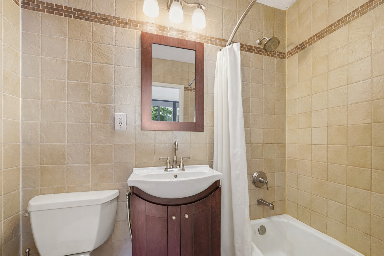 39-60 54th Street #7N, Woodside, Queens, NY 11377 - Property photo 5 of 22