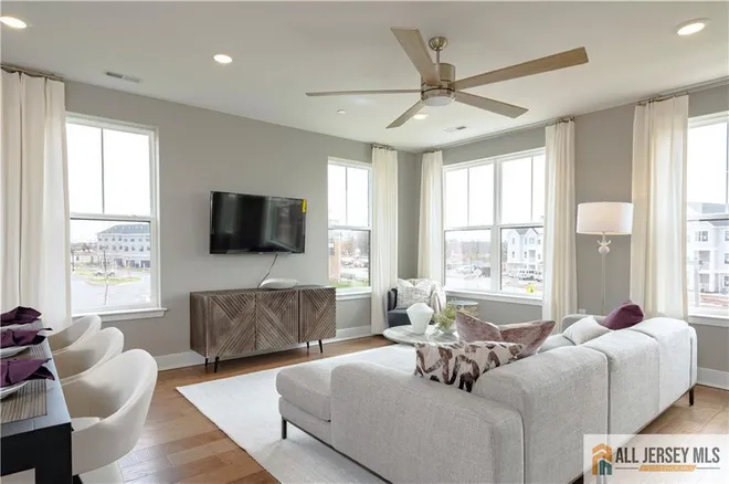 160 Leona Stewart Lane, Collection at Hopewell, NJ 08534