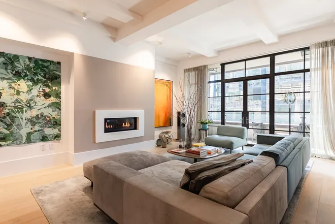 404 PARK Avenue #PH17B, New York, NY 10016