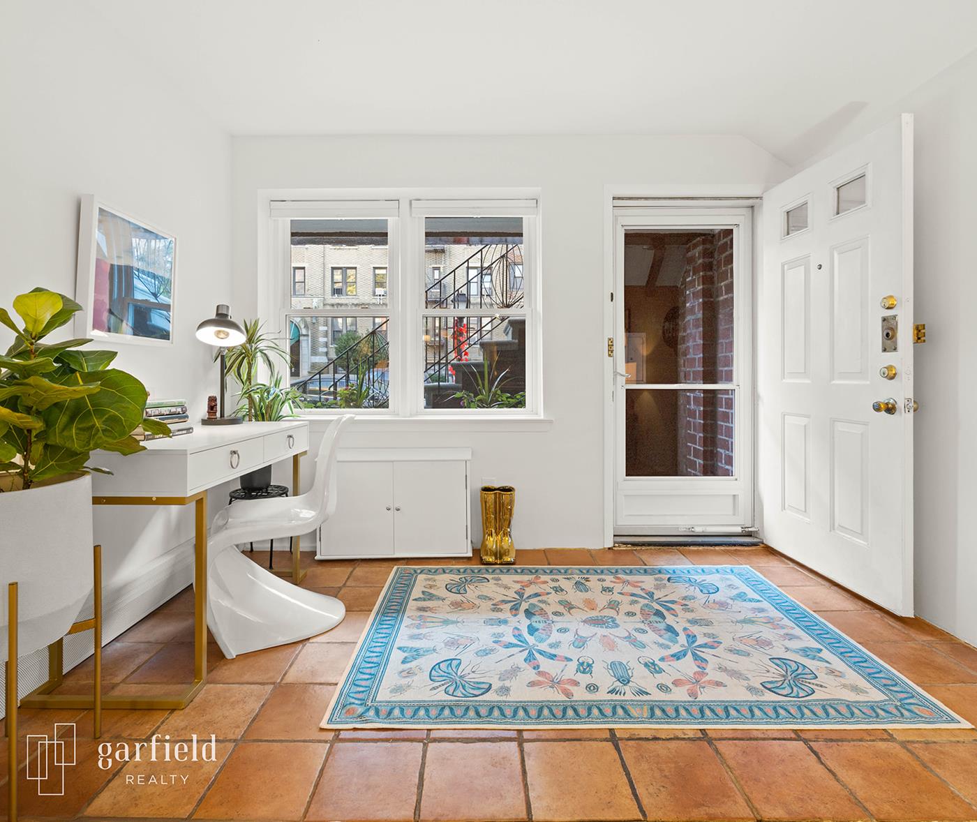 137 Bay Ridge Parkway #1, Bay Ridge, Brooklyn, NY 11209 - Property photo 3 of 10
