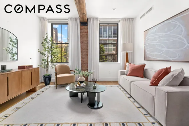 172 North 10th Street #2A, Brooklyn, NY 11211
