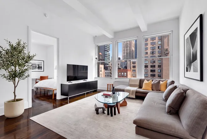 260 PARK Avenue #10G, New York, NY 10010