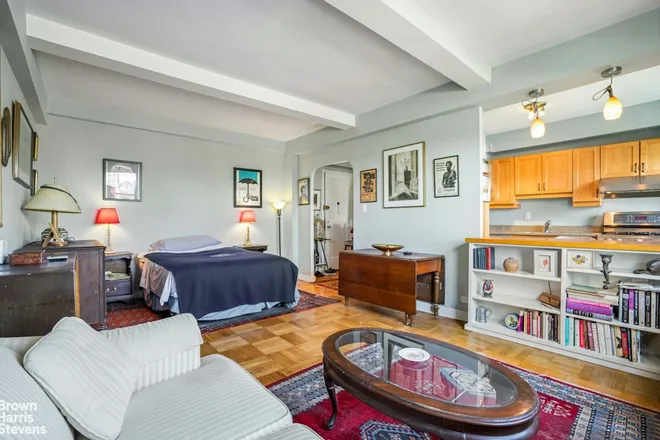 500 GRAND Street #C12D, New York, NY 10002