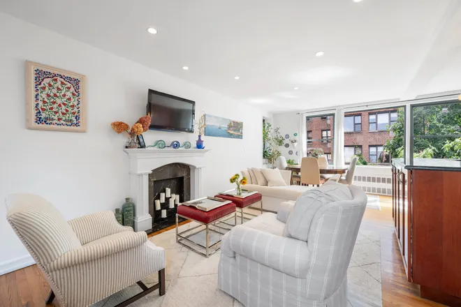 342 East 53rd Street #6GH, New York, NY 10022
