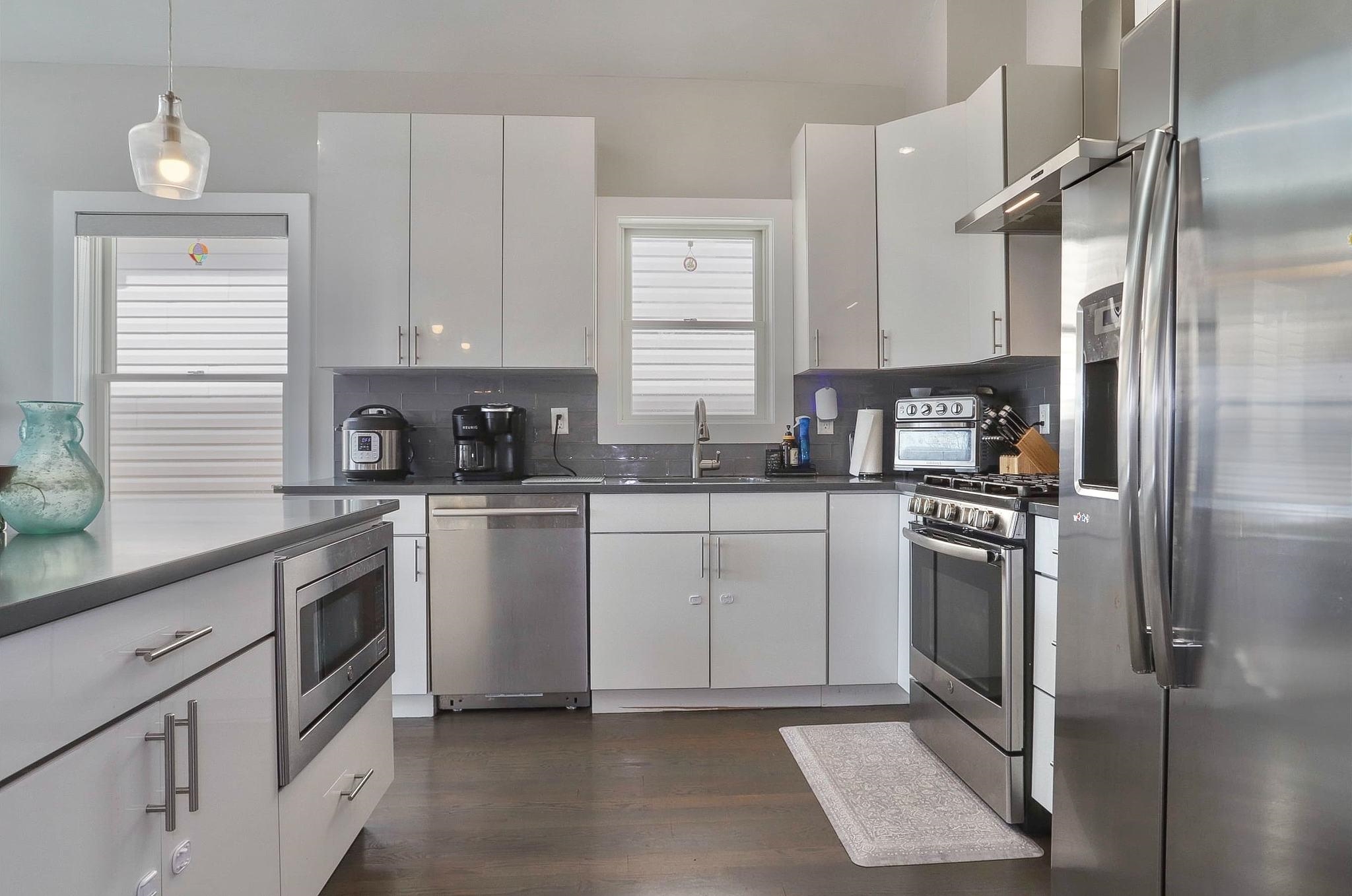 26 GRACE Street, Jersey City, JC Heights, NJ 07307 - Property photo 2 of 24