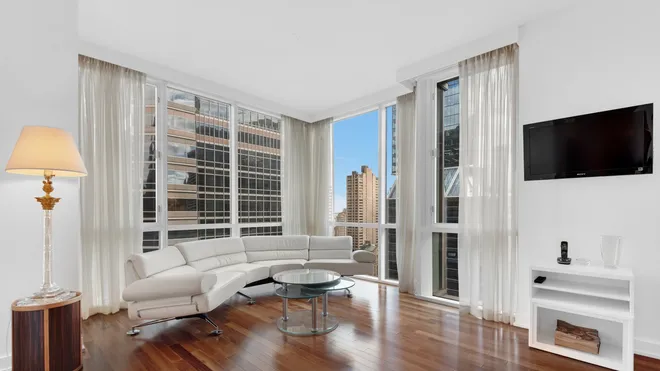 60 East 55th Street #36A, New York, NY 10022
