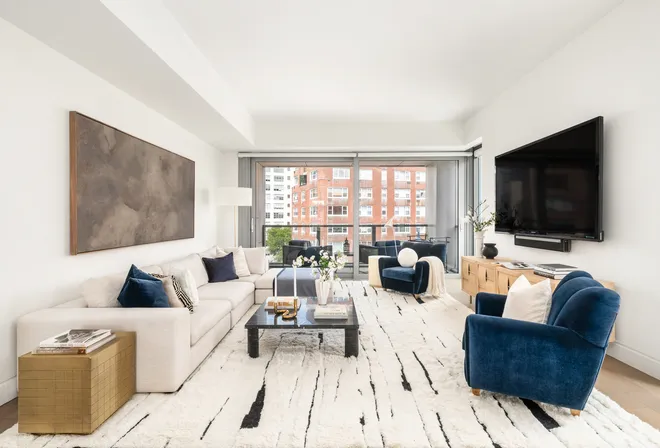 180 6th Avenue #8B, New York, NY 10013