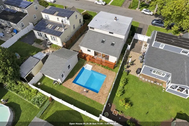 1138 MAYFAIR Drive, RAHWAY, NJ 07065