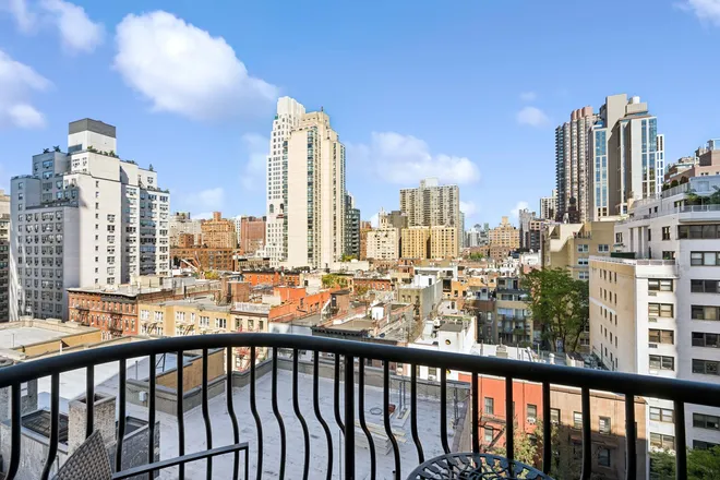 343 East 74th Street #11B, New York, NY 10021