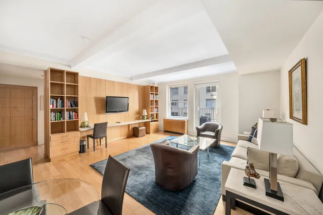 111 East 56th Street #1206, New York, NY 10022