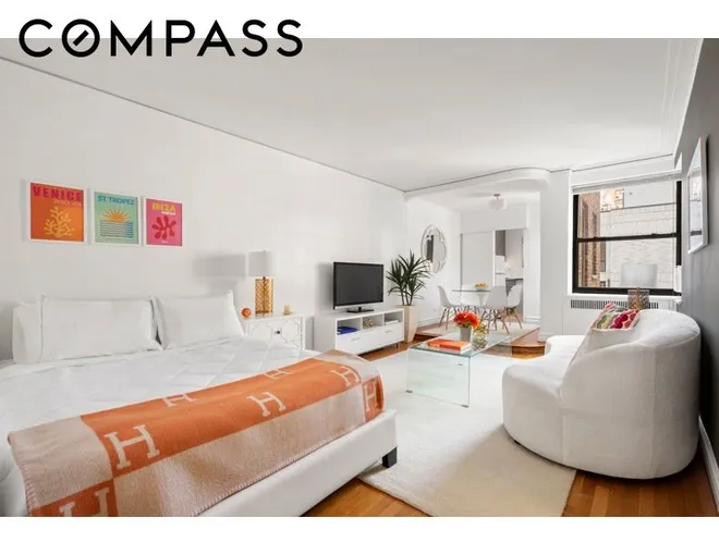 222 East 35th Street #6G, New York, NY 10016