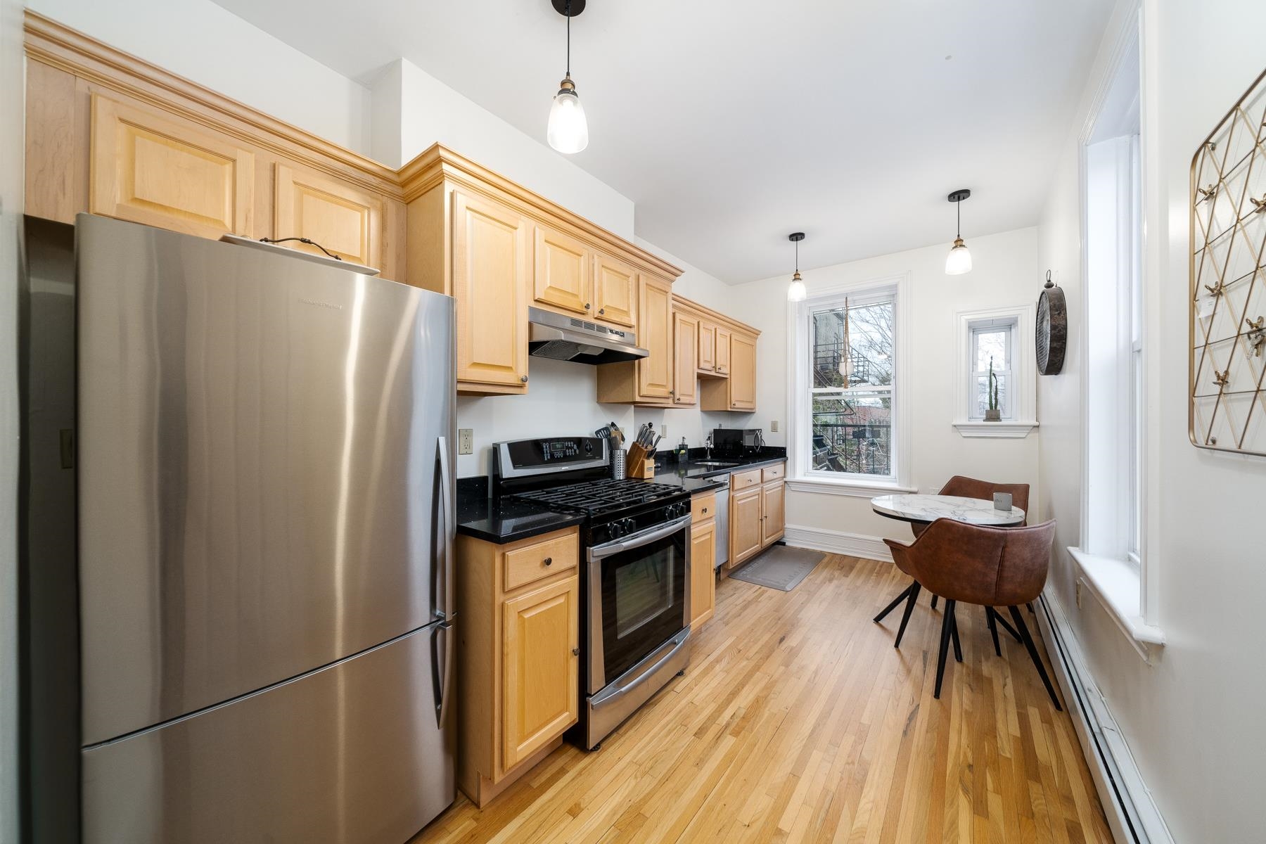 109 ERIE Street, Jersey City, JC Downtown, NJ 07030 - Property photo 3 of 6