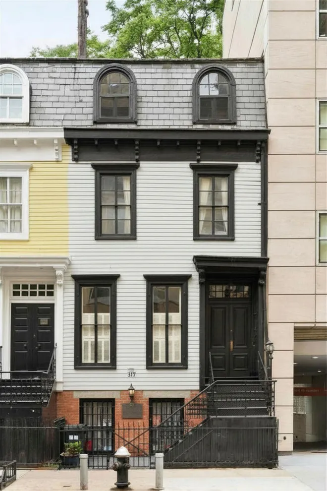 312 East 53rd Street, New York, NY 10022